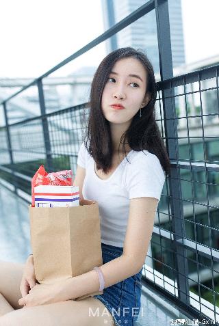 震惊！满天星《酒店服务生》究竟藏着怎样的秘密？